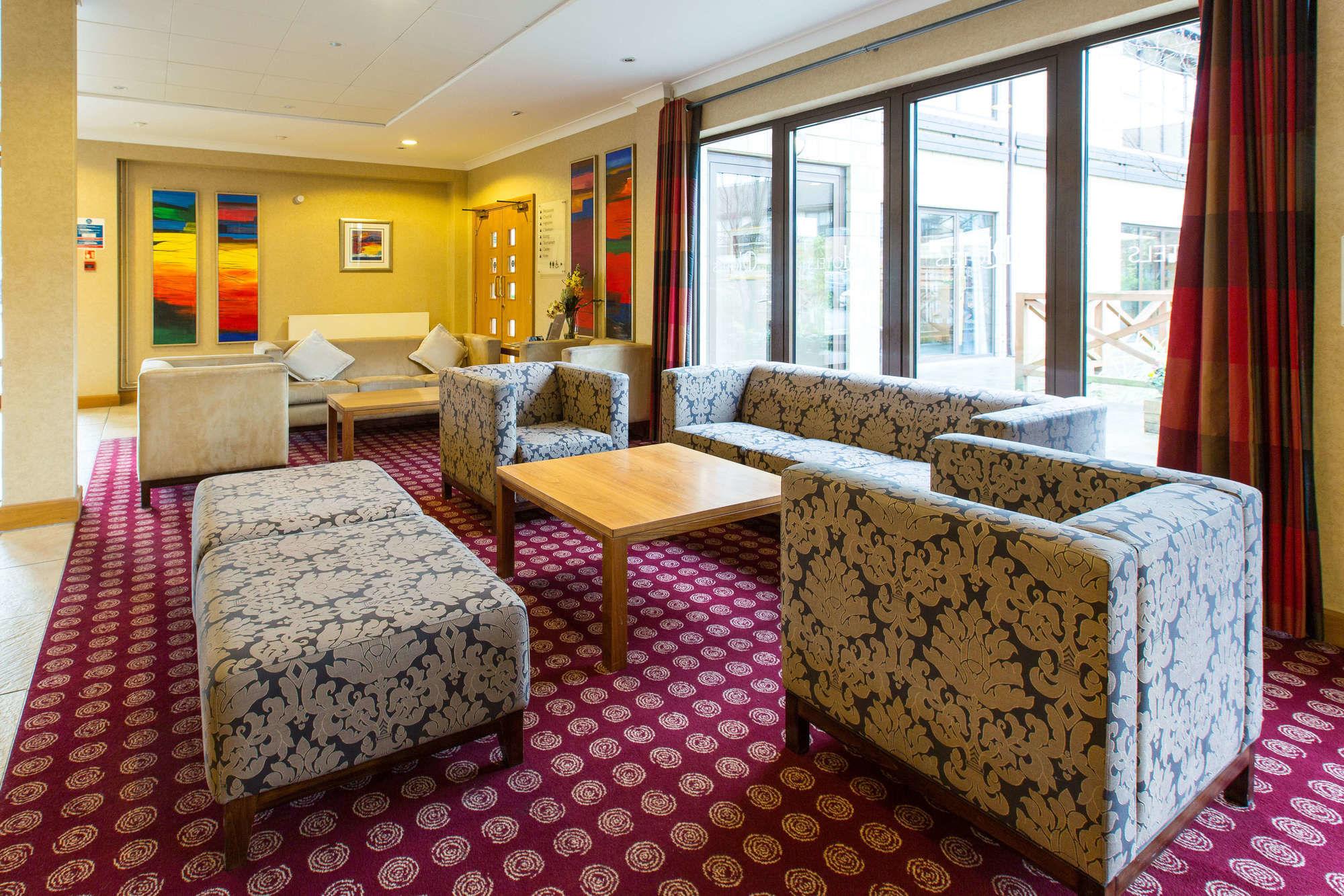 בסינגסטרוק Hampshire Court Hotel & Spa מראה חיצוני תמונה