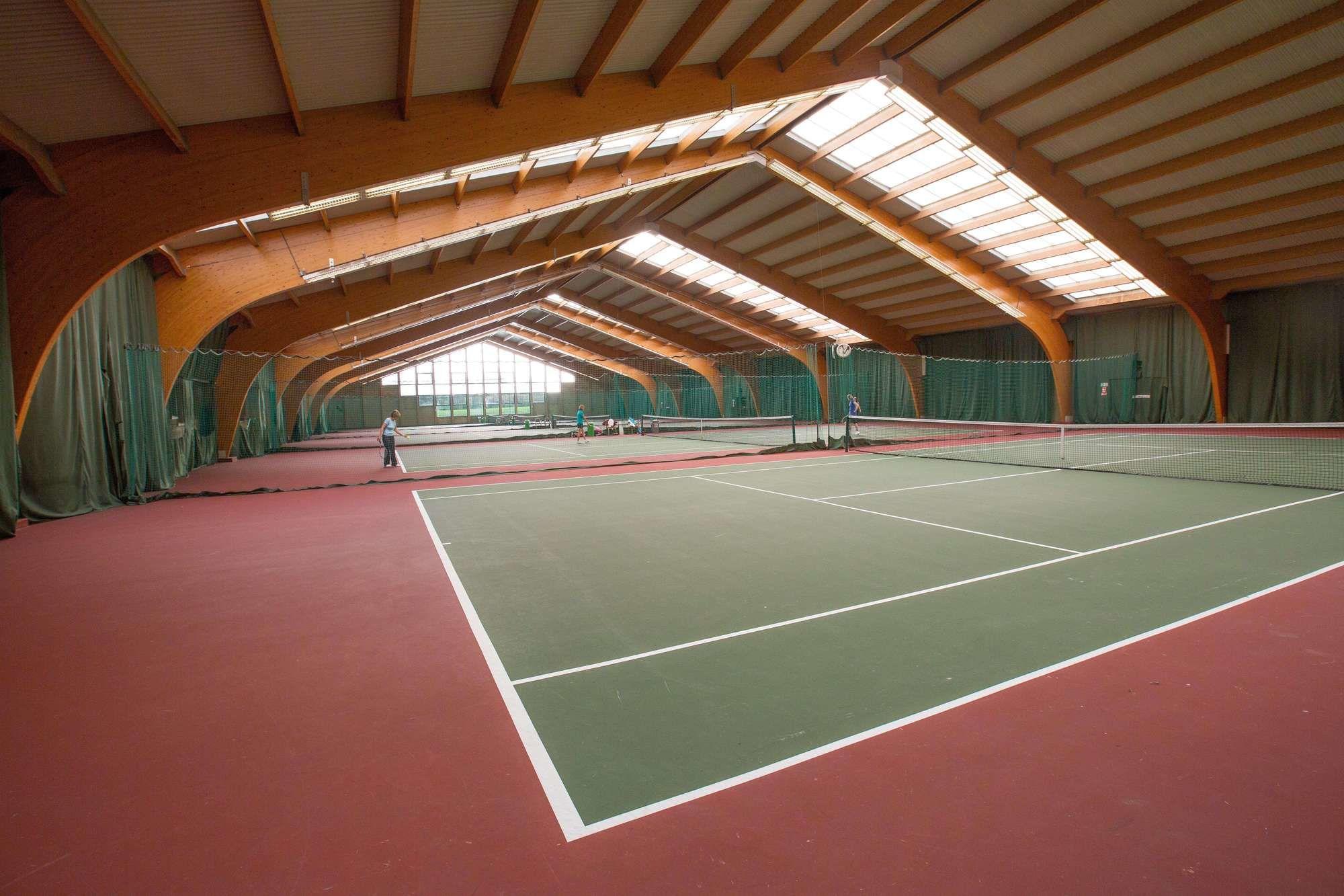 בסינגסטרוק Hampshire Court Hotel & Spa מראה חיצוני תמונה