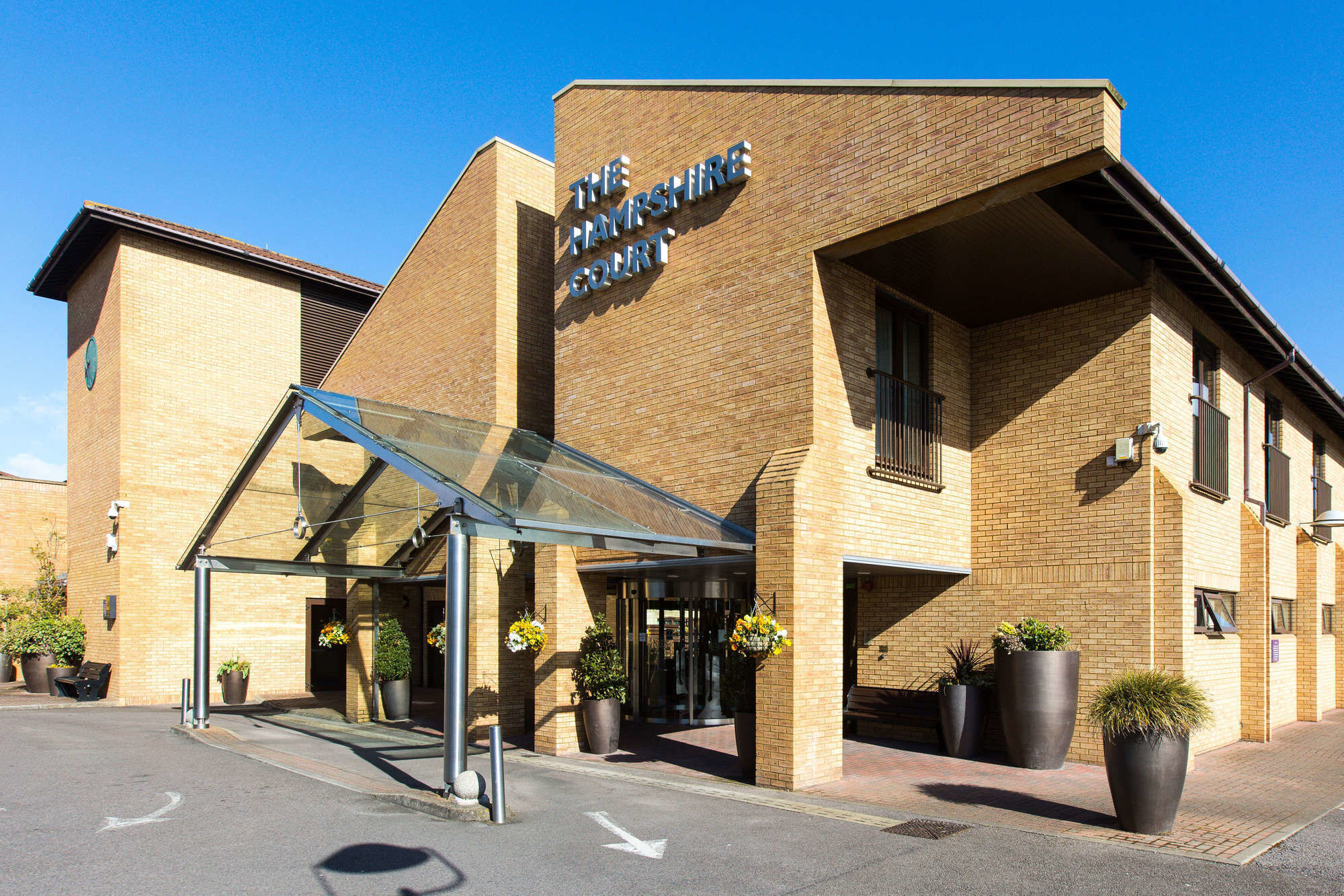 בסינגסטרוק Hampshire Court Hotel & Spa מראה חיצוני תמונה