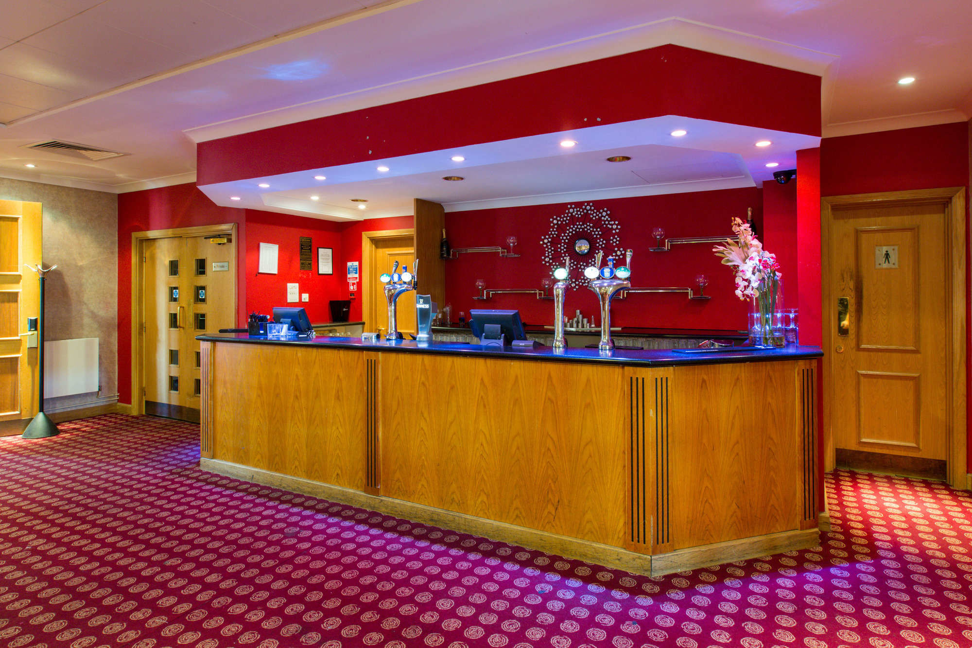 בסינגסטרוק Hampshire Court Hotel & Spa מראה חיצוני תמונה